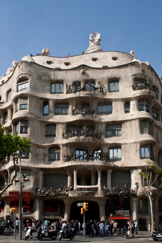 Arquitectura modernista - La pedrera - Casa Mila - Foto 3